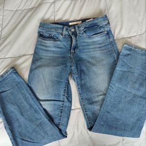 Levi's Jeans